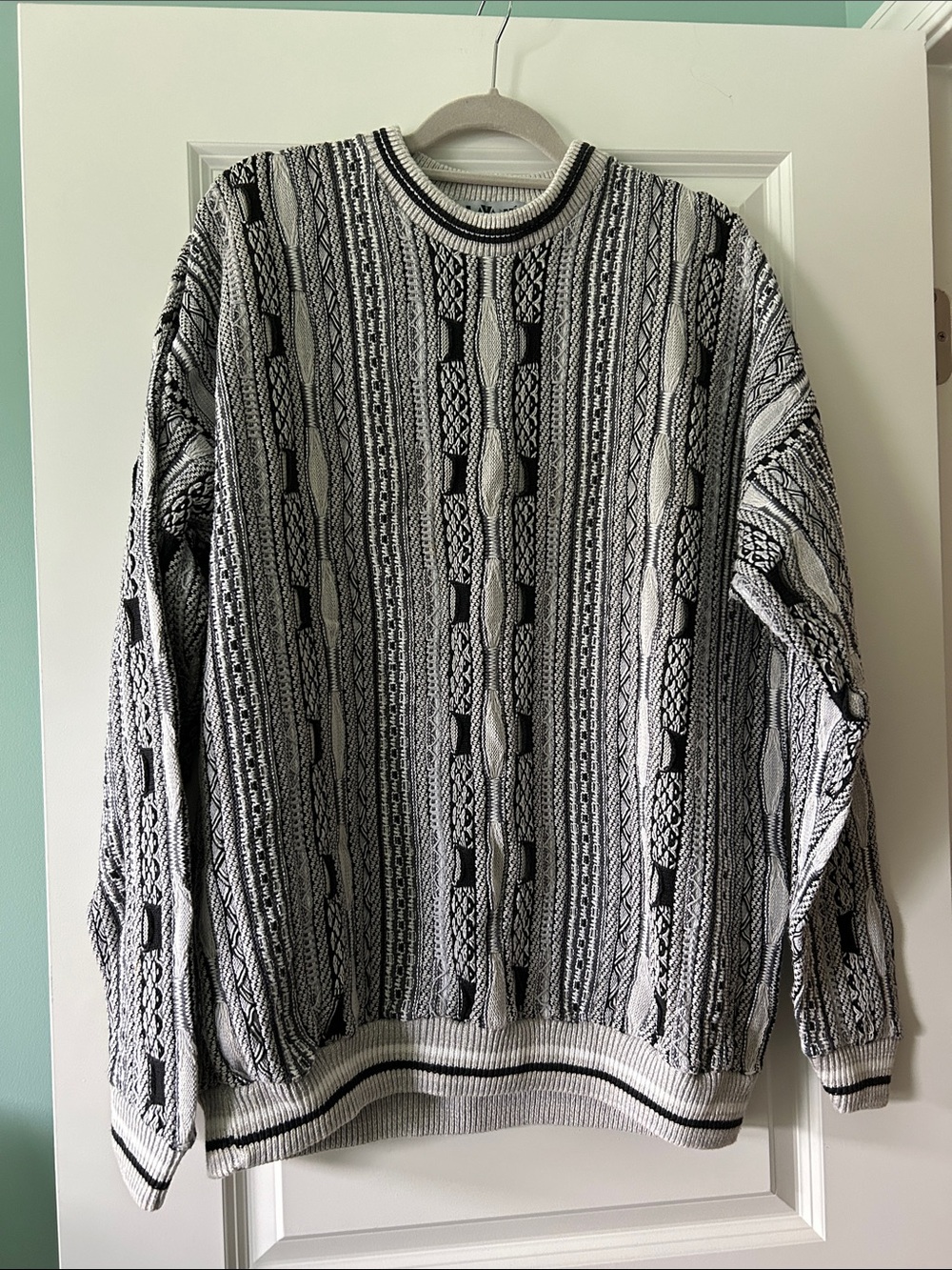 Vintage 100% Cotton Men's Black & White Patterned Crewneck Sweater